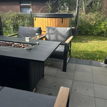 Дом отдыха Superior Bursztyn - Balia Z Hydromasazem Мжежино